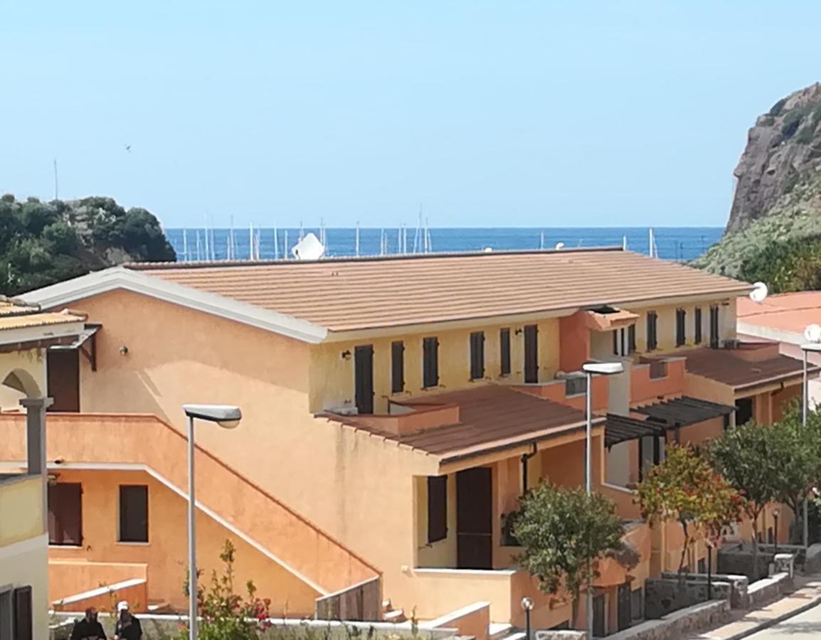 Grazioso Attico Vicino Alla Spiaggia E Al Centro Castelsardo Extérieur photo