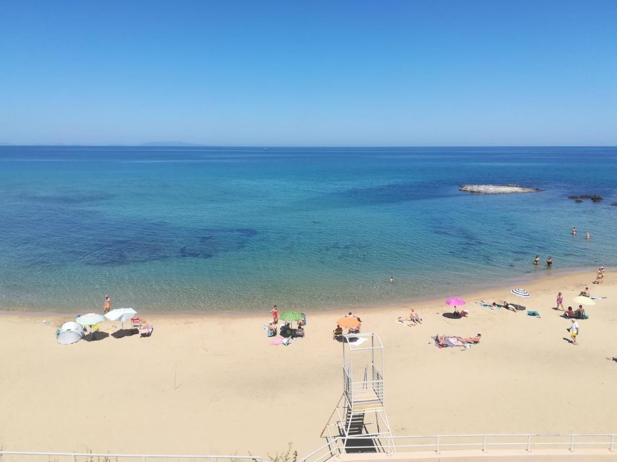 Grazioso Attico Vicino Alla Spiaggia E Al Centro Castelsardo Extérieur photo