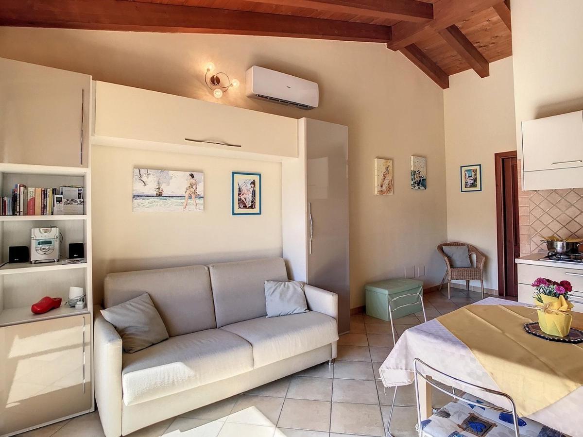 Grazioso Attico Vicino Alla Spiaggia E Al Centro Castelsardo Extérieur photo